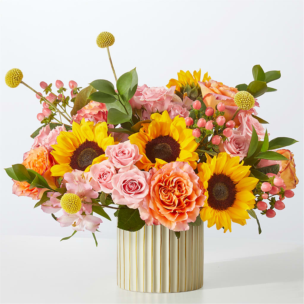 Sun's Out Bouquet – The Rusty Willow, Grove OK