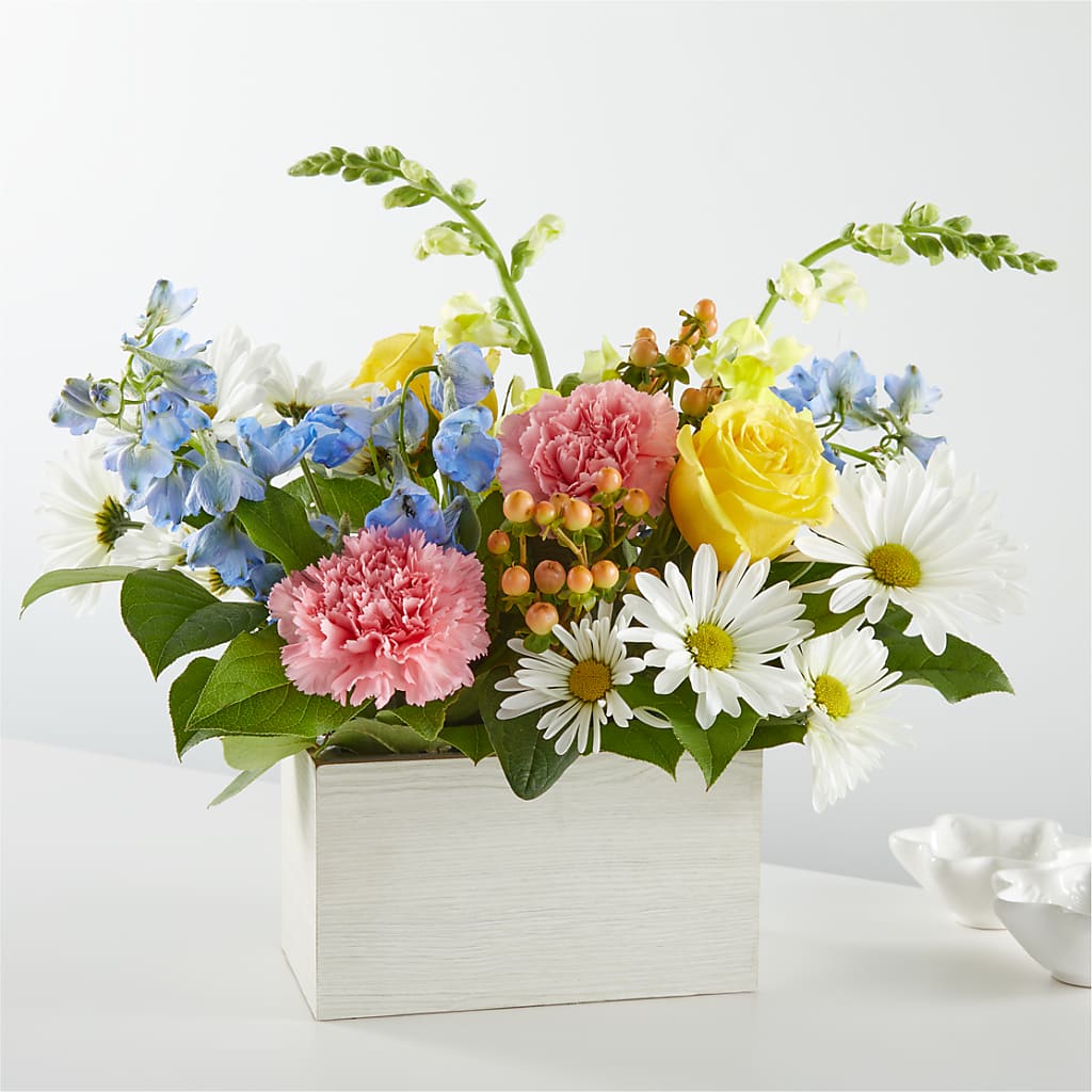 Sun Salutation Box Bouquet – The Rusty Willow, Grove OK