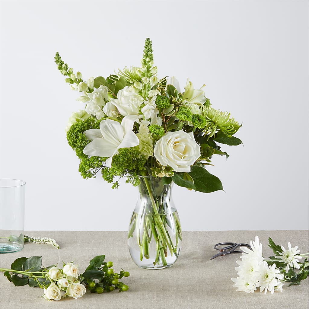 Irish Garden - A Florist Original – The Rusty Willow, Grove OK