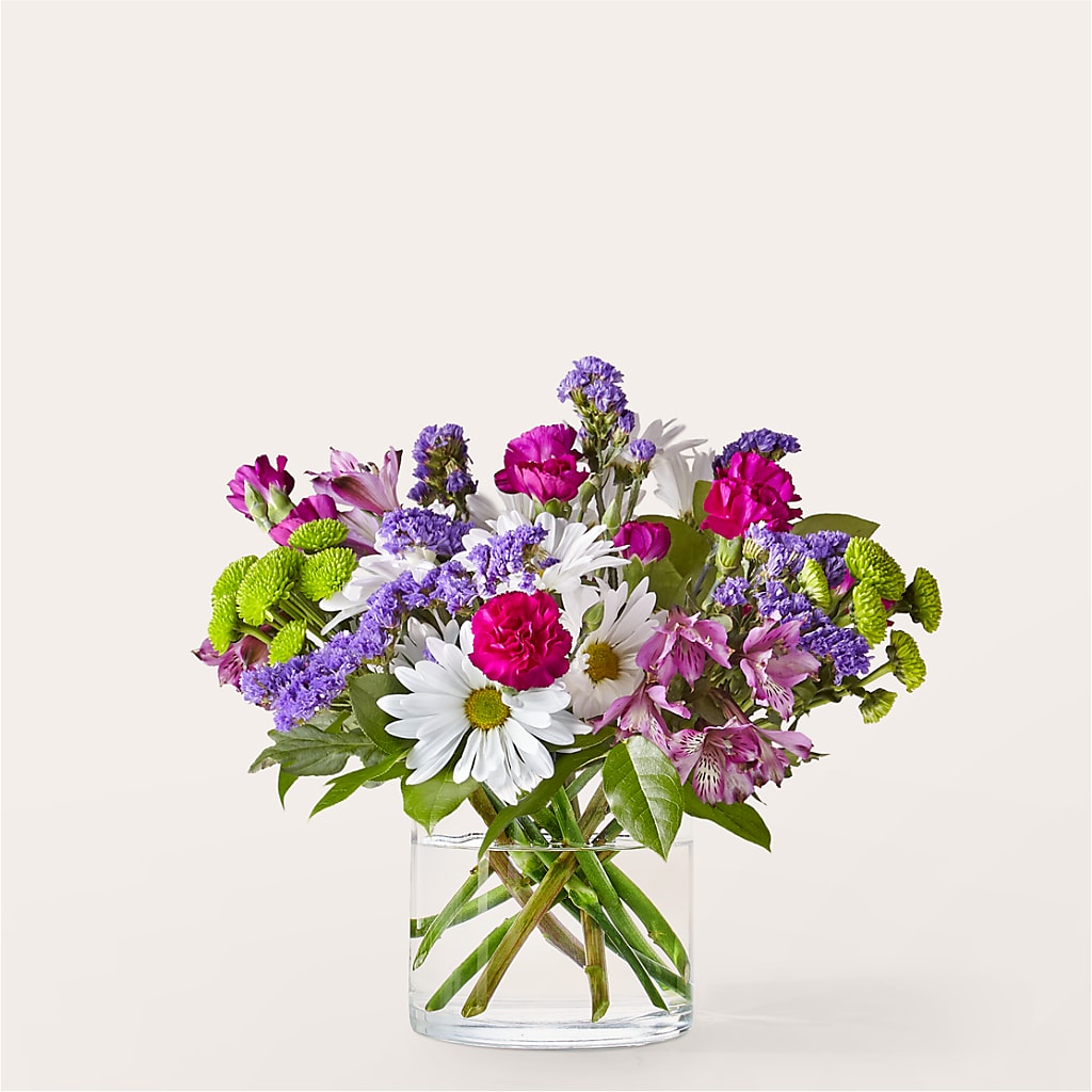 Wild Berry Bouquet – The Rusty Willow, Grove OK