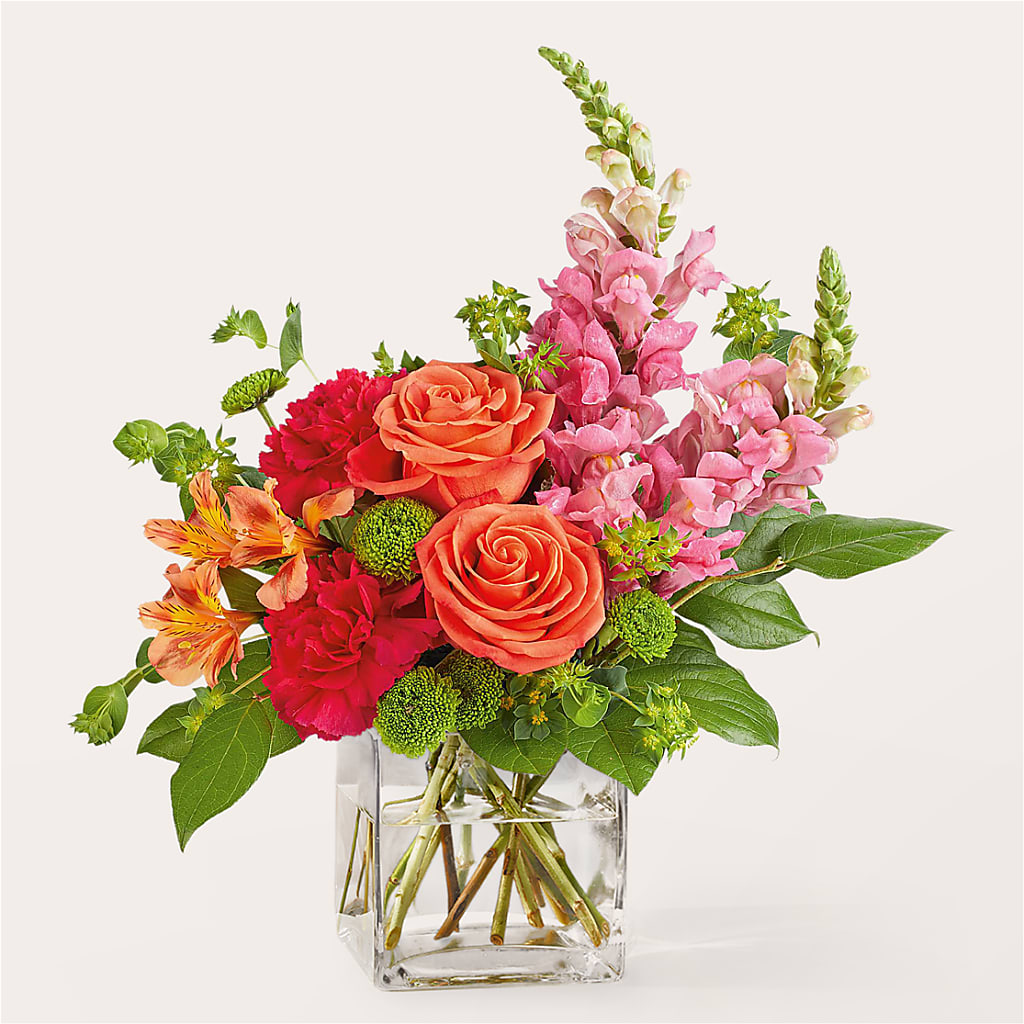 Cosmopolitan Bouquet – The Rusty Willow, Grove OK