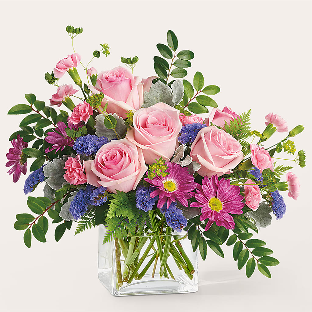 Starlet Bouquet – The Rusty Willow, Grove OK