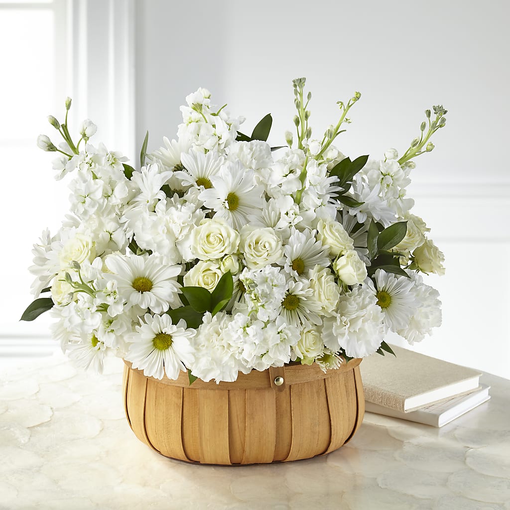 Graceful Garden Basket – The Rusty Willow, Grove OK
