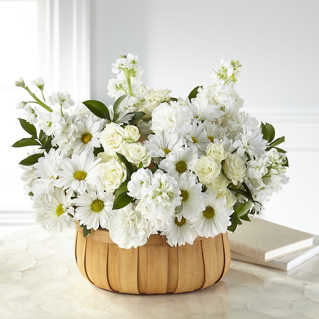 Graceful Garden Basket – The Rusty Willow, Grove OK