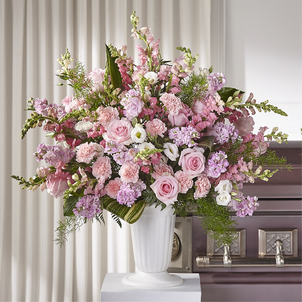 Divine Comfort Arrangement – The Rusty Willow, Grove OK