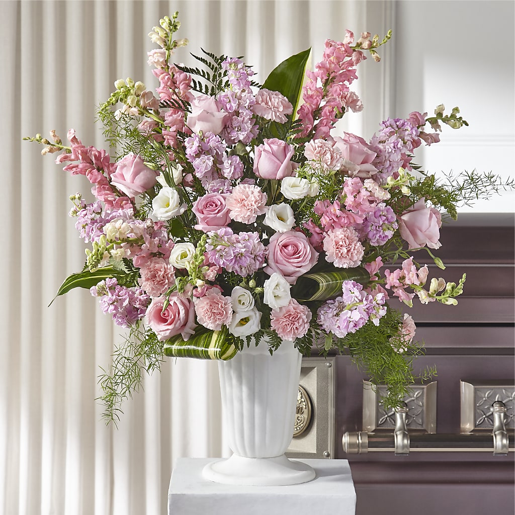 Divine Comfort Arrangement – The Rusty Willow, Grove OK