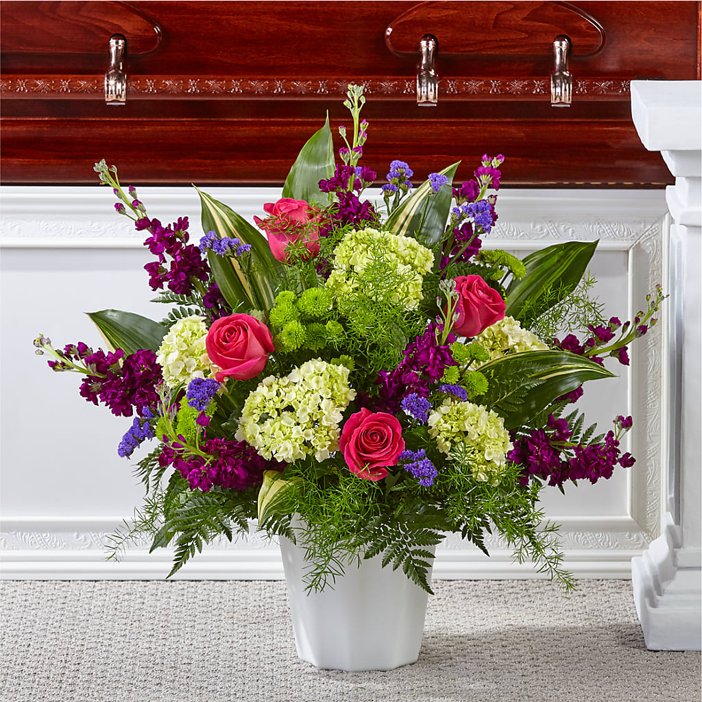 Beautiful Horizons Floor Basket – The Rusty Willow, Grove OK