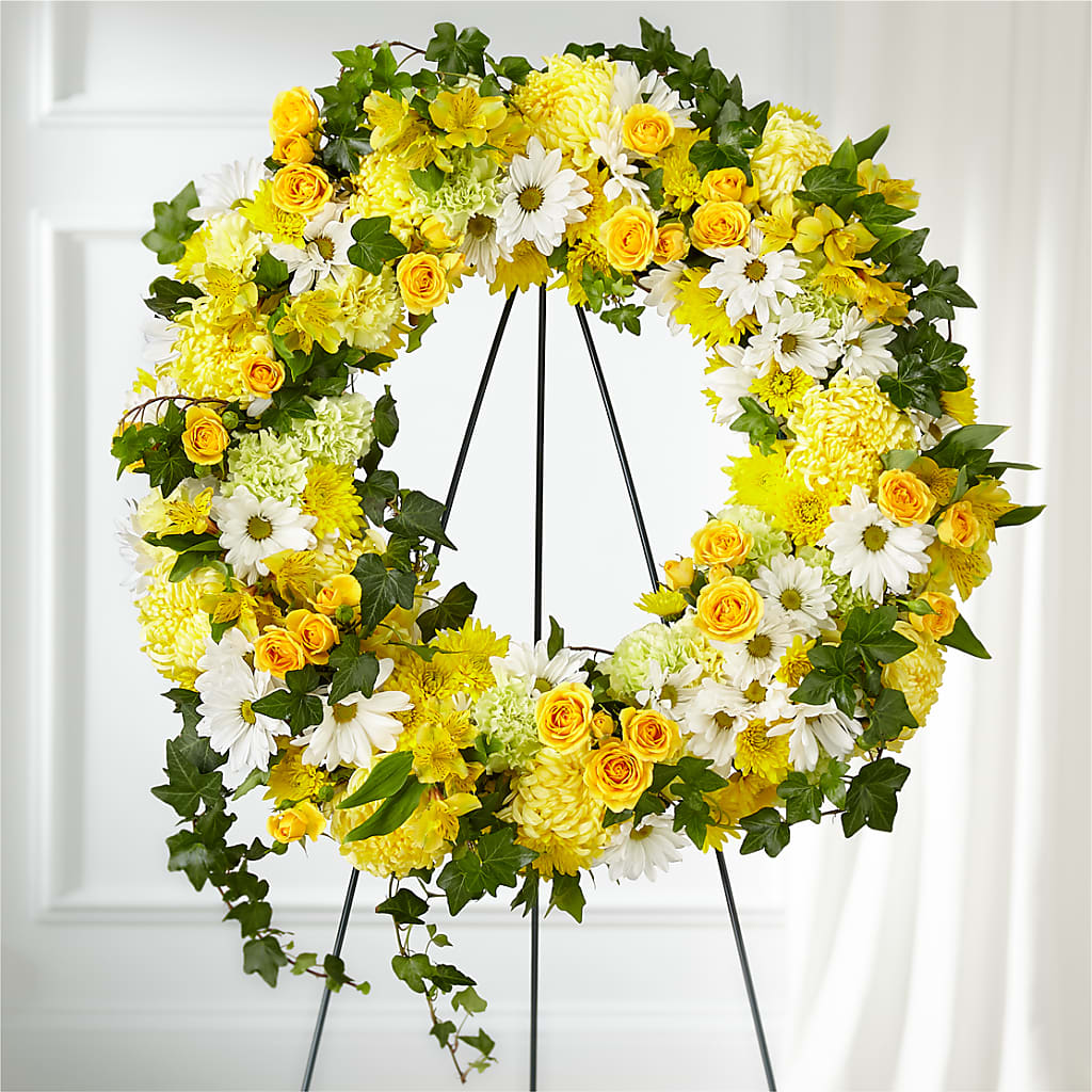 Golden Remembrance Wreath – The Rusty Willow, Grove OK