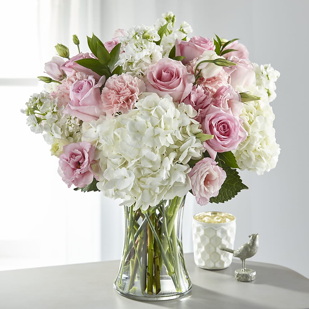 Guiding Grace Bouquet – The Rusty Willow, Grove OK