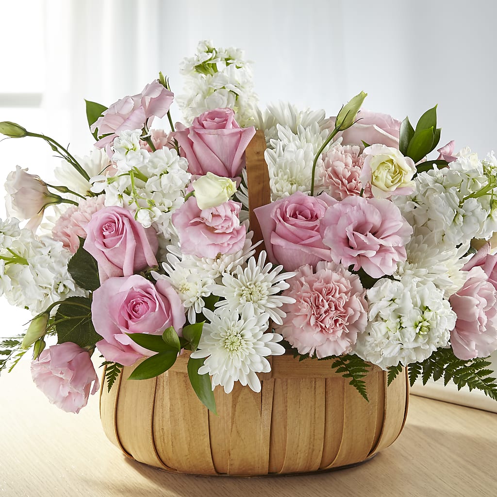 Always Graceful Basket – The Rusty Willow, Grove OK
