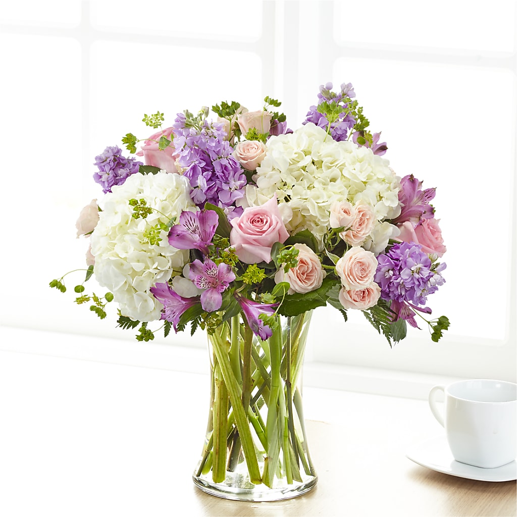 Shared Sentiment Bouquet – The Rusty Willow, Grove OK