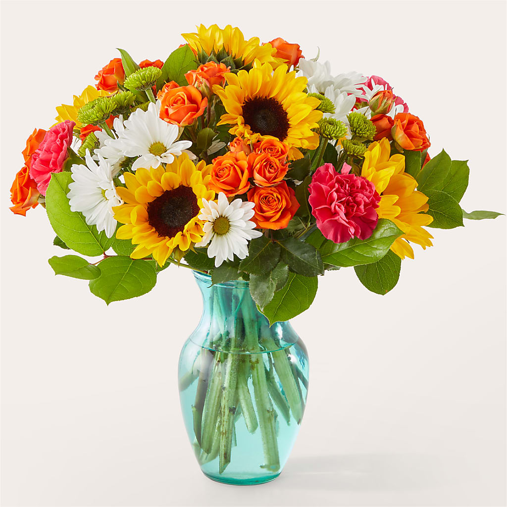Sun-drenched Blooms Bouquet – The Rusty Willow, Grove OK