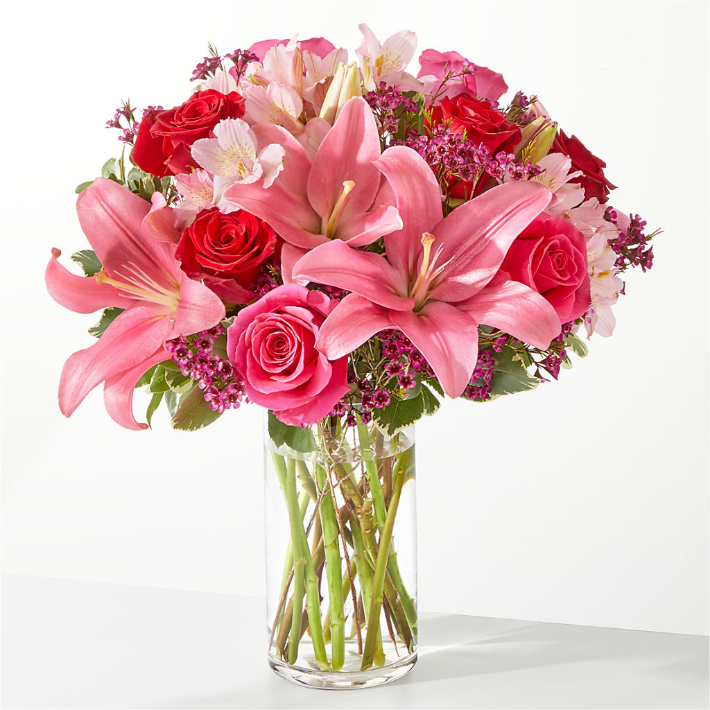 Lucky in Love Bouquet – The Rusty Willow, Grove OK