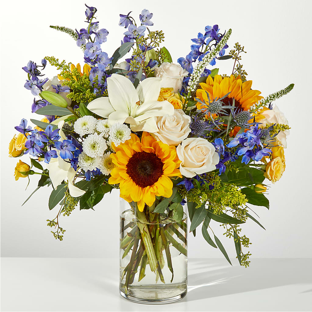 Wonderfully Sunny Bouquet – The Rusty Willow, Grove OK