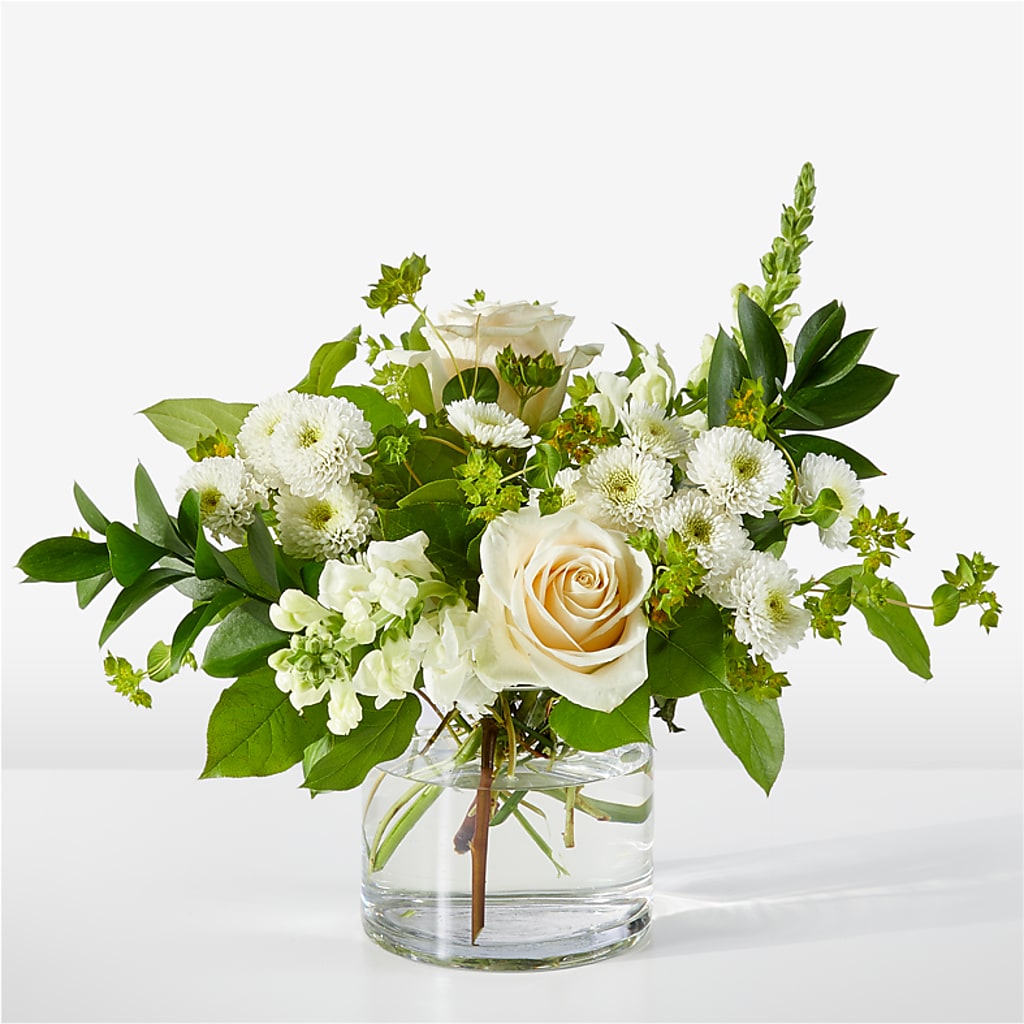 Hint of Vanilla Bouquet – The Rusty Willow, Grove OK