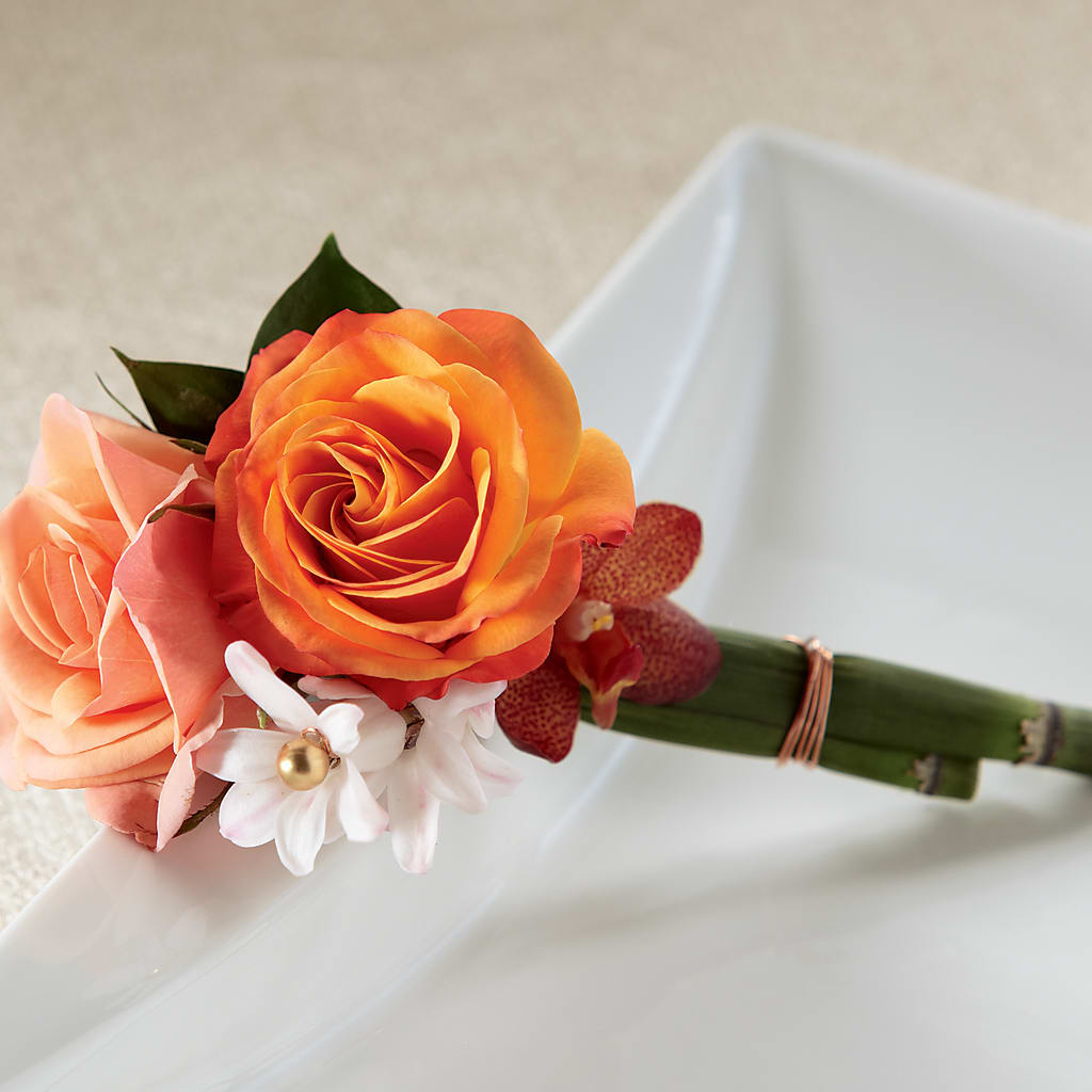 Sunset Dream Boutonniere – The Rusty Willow, Grove OK