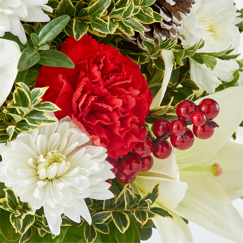 Festive Moments Tree –  The Rusty Willow, Grove OK