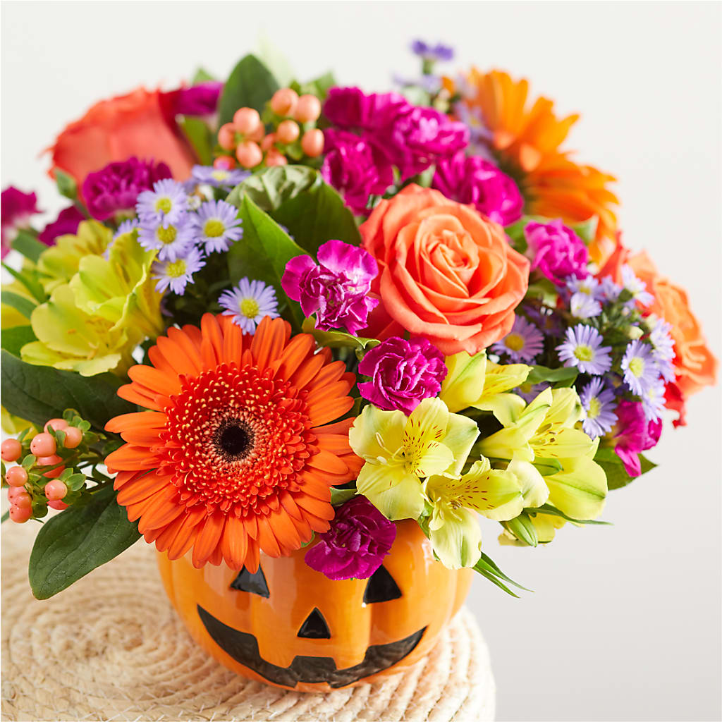 Tricks & Treats Pumpkin –  The Rusty Willow, Grove OK