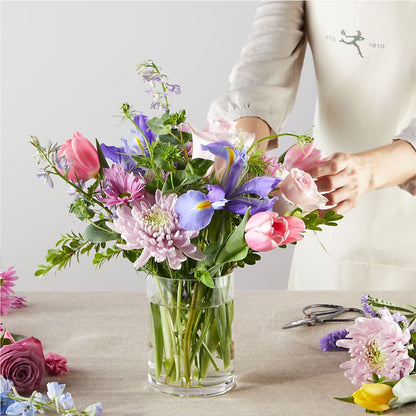 Pastel Tradition - A Florist Original –  The Rusty Willow, Grove OK