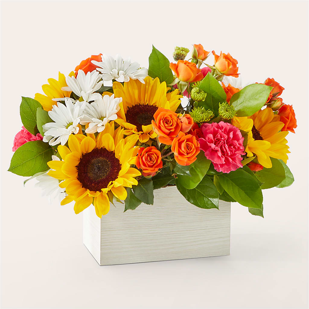 Sun-drenched Blooms Box Bouquet –  The Rusty Willow, Grove OK