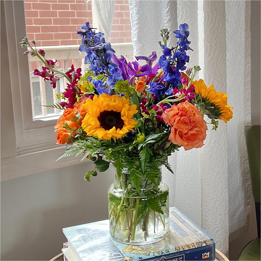 Rays of Life Bouquet –  The Rusty Willow, Grove OK