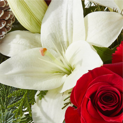 Oh So Jolly Bouquet –  The Rusty Willow, Grove OK