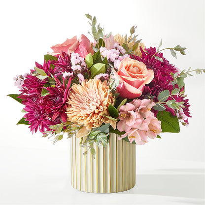 Berry Cobbler Bouquet with Ivory Vase –  The Rusty Willow, Grove OK