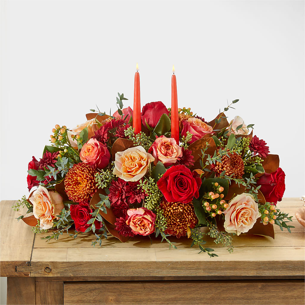 Gather Near Centerpiece –  The Rusty Willow, Grove OK