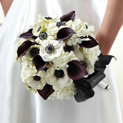 To Have and To Hold Bouquet –  The Rusty Willow, Grove OK